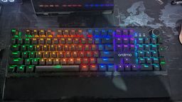 Works well. I love this keyboard.
