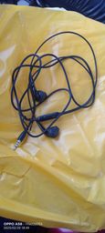 Halo 2s half in ear wired headphones