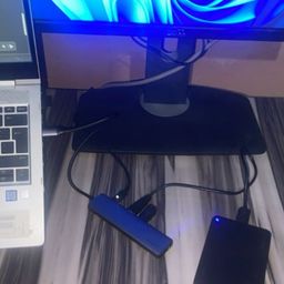 Amazing and Fast USB-C Hub – A Game Changer!