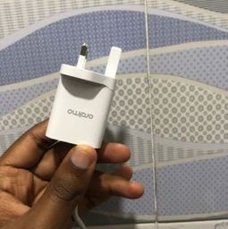 Oriamo iPhone charger
