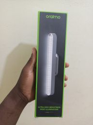 Lights up the entire room