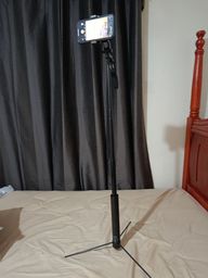 Top notch tripod