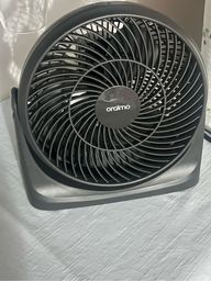 Un Ventilateur De Table Qui Répond A Mes Besoins