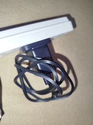 The charger supports fast charging cables