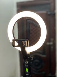 very nice. you can also attach a ring light to it.
