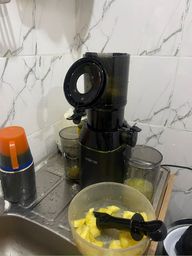 Easy juice 108m Diameter 800ml slow juicer