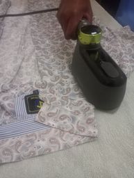 ORAIMO PORTABLE ELECTRIC IRON