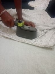 ORAIMO PORTABLE ELECTRIC IRON