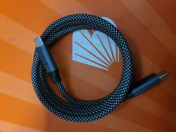 Magnetic cable