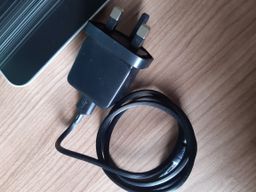 powercube 10 sleek 10w