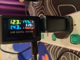 A Very Decent 20W Charger
