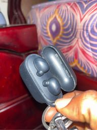 twum spacebud air