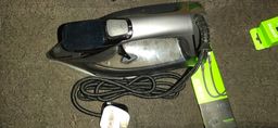 SteamCore 2500W LED Display Electric Iron