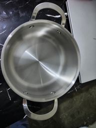 LOOKS DURABLE
