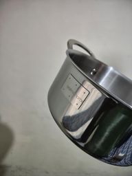 LOOKS DURABLE