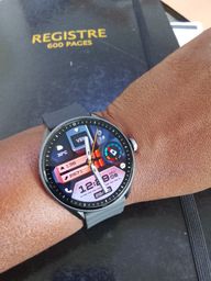 Montre impeccable.