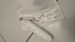 I received my Tipsy Manucure Set