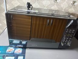 Easy to Use and Heats Food Evenly