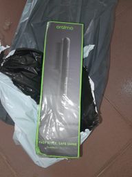 SleekWave Hair Straightener Brush